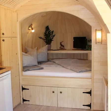 Igluhut Tiny House Winterberghof * Vohrenbach